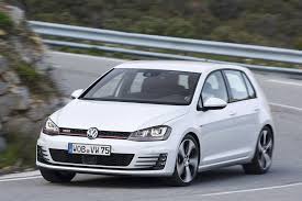 Resultado de imagen para carros hatchback